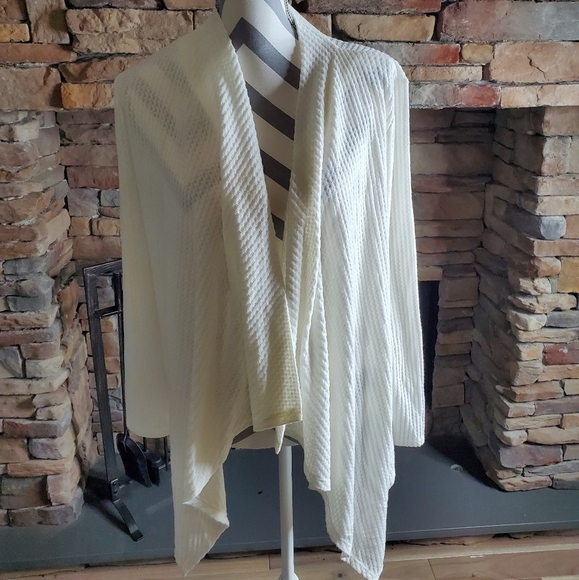 Socialite Fly Away Ivory Cardigan SZ Small - Picture 4 of 7
